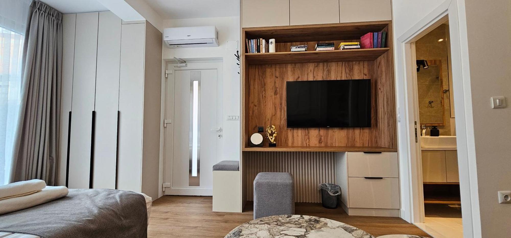 Ej's Hub Apartment Ohrid